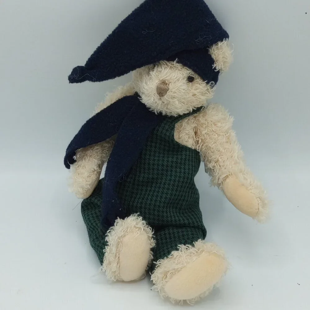 Gund Fancy Pants Bear 8741 St. Patty's Day Plaid Green 9